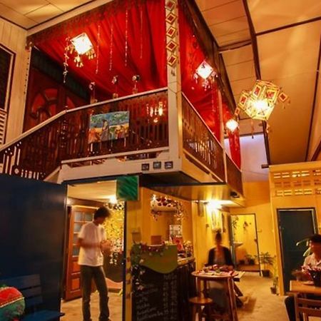 Chezmoi Handicraft And Homestay Чіанграй Екстер'єр фото